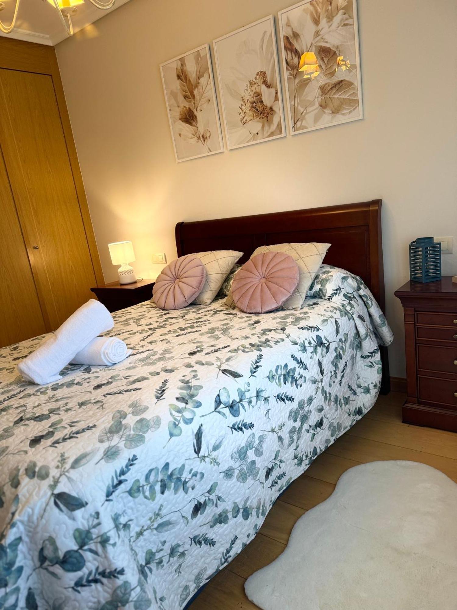 Habitaciones De Lujo Con Hermosas Vistas A La Cuidad บูร์โกส ภายนอก รูปภาพ