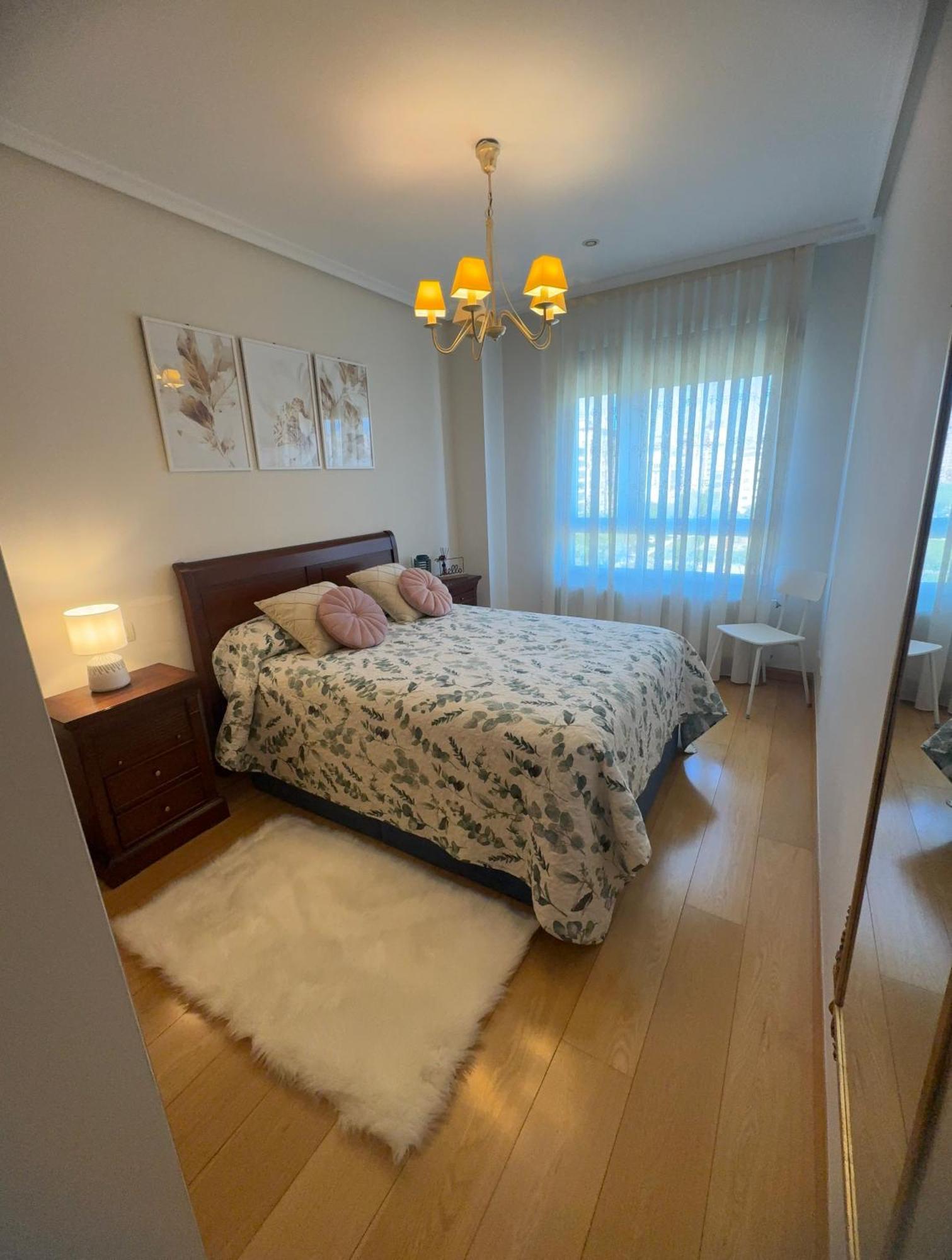 Habitaciones De Lujo Con Hermosas Vistas A La Cuidad บูร์โกส ภายนอก รูปภาพ