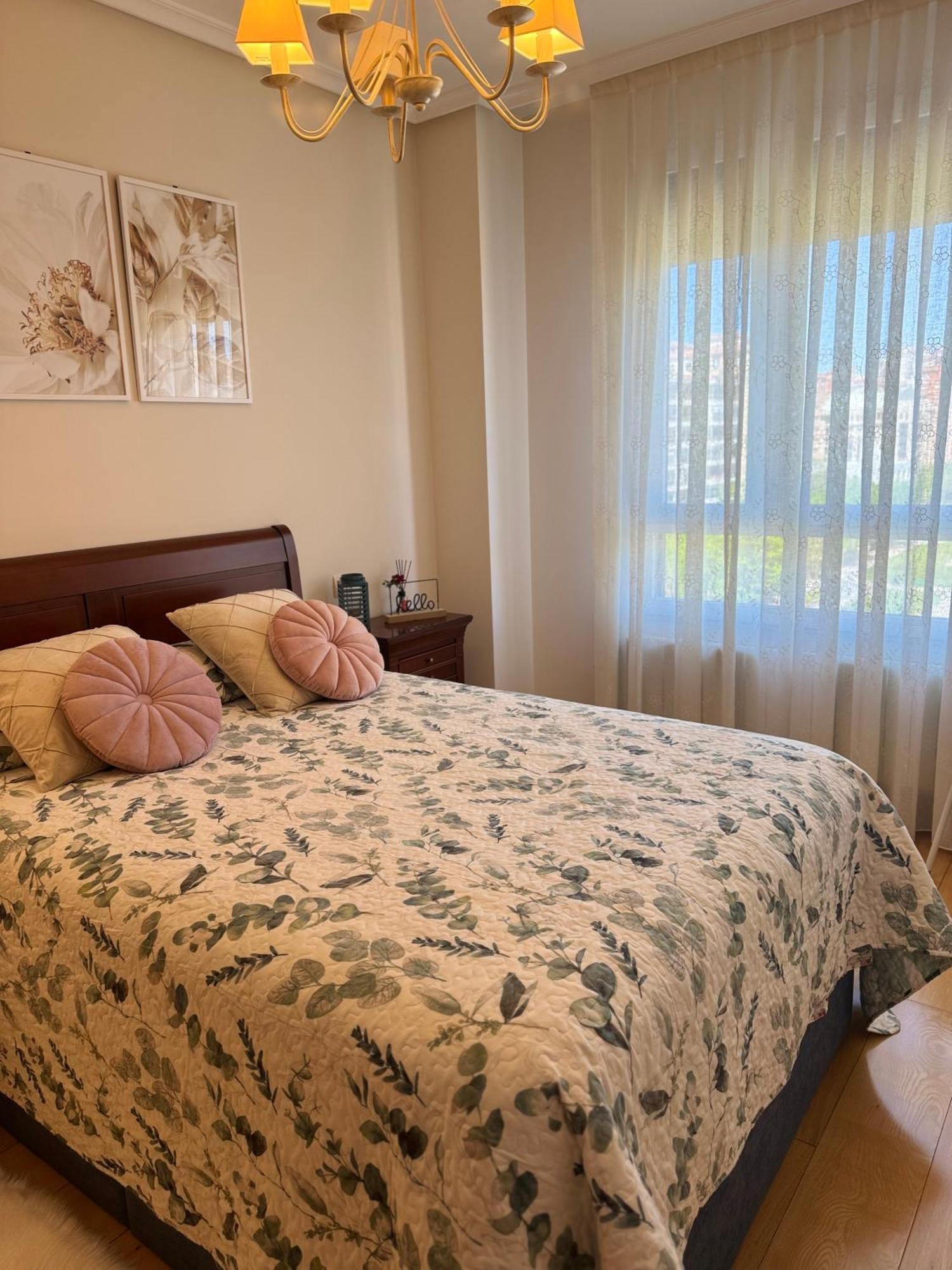 Habitaciones De Lujo Con Hermosas Vistas A La Cuidad บูร์โกส ภายนอก รูปภาพ