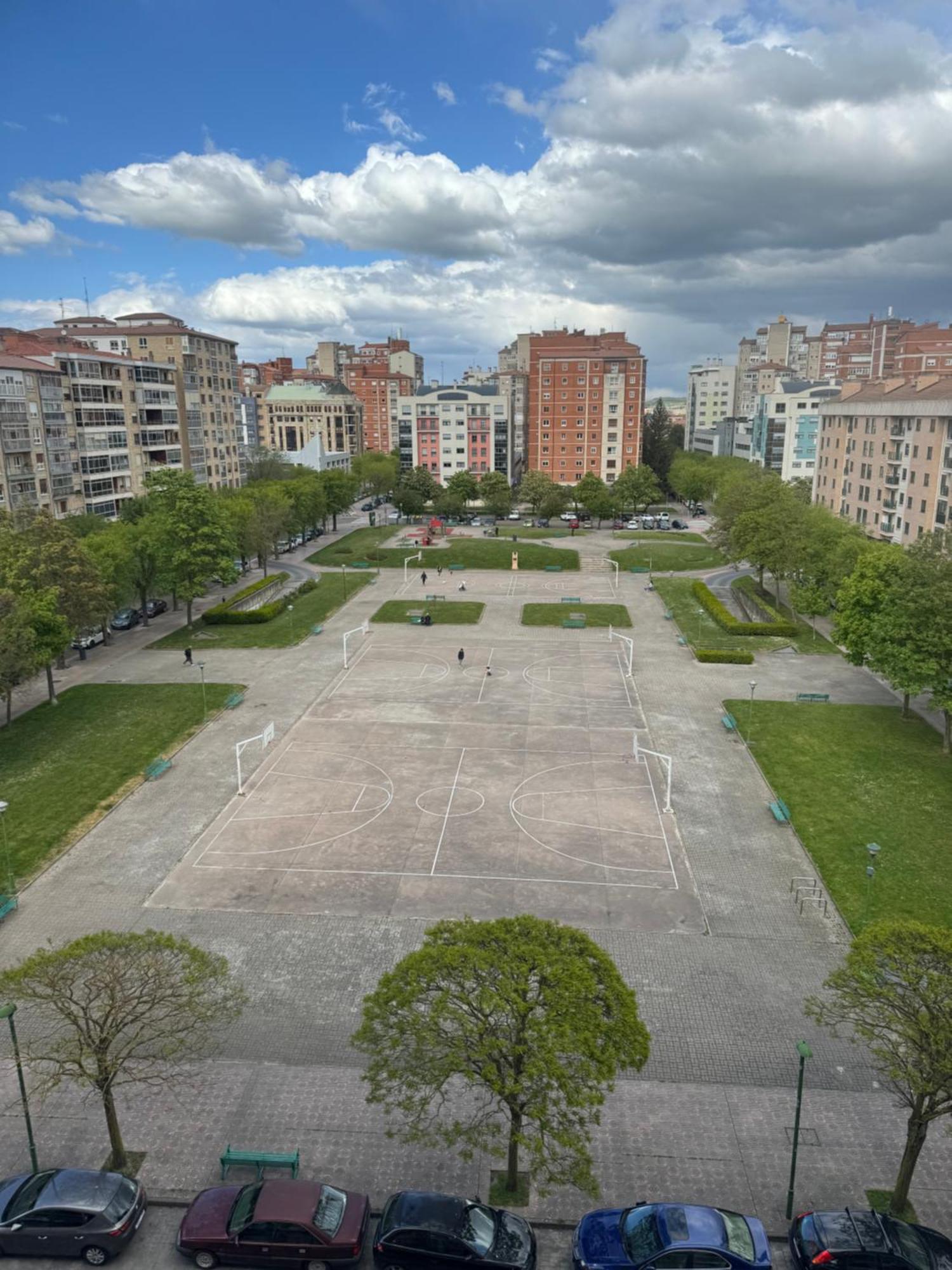 Habitaciones De Lujo Con Hermosas Vistas A La Cuidad บูร์โกส ภายนอก รูปภาพ